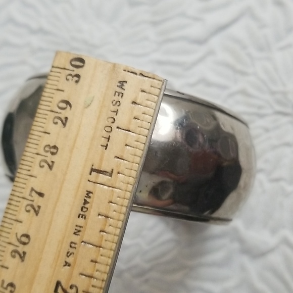 Silver Tone Hammered Fashion Fun Bracelet - Picture 6 of 6